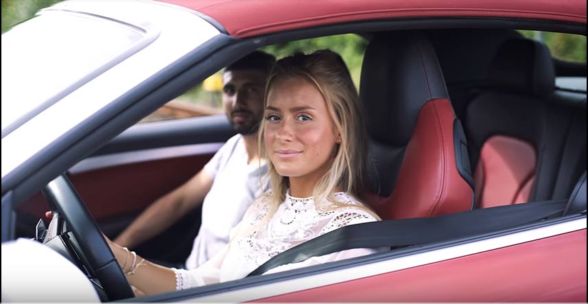 Declaración de pasarelas Active Sound y la presentación en una aplicación V6T Audi S5